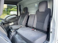 いすゞエルフ冷凍車（冷蔵車）小型（2t・3t）[写真32]