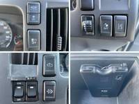 いすゞエルフ冷凍車（冷蔵車）小型（2t・3t）[写真38]