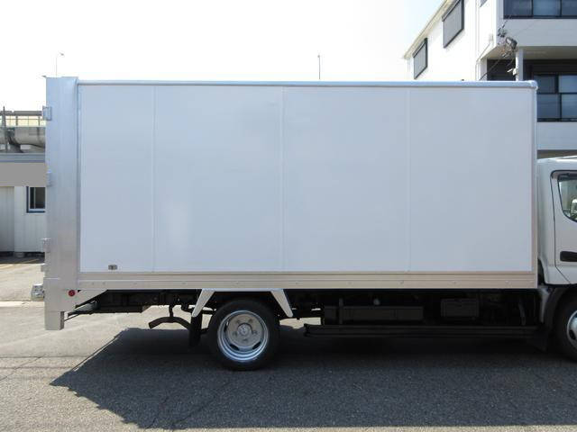 トヨタトヨエースパネルバン小型（2t・3t）[写真16]