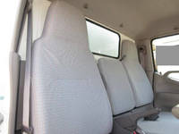 トヨタトヨエースパネルバン小型（2t・3t）[写真23]