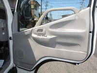 トヨタトヨエースパネルバン小型（2t・3t）[写真24]