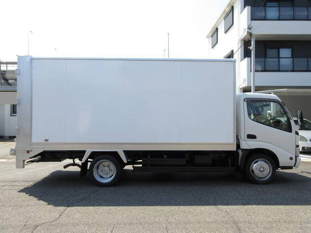 トヨタトヨエースパネルバン小型（2t・3t）[写真05]