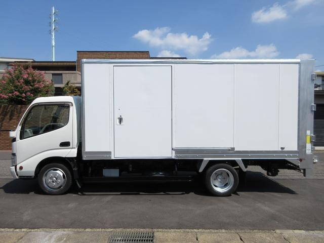 トヨタトヨエースパネルバン小型（2t・3t）[写真06]