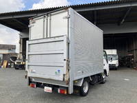 マツダタイタンアルミバン小型（2t・3t）[写真02]