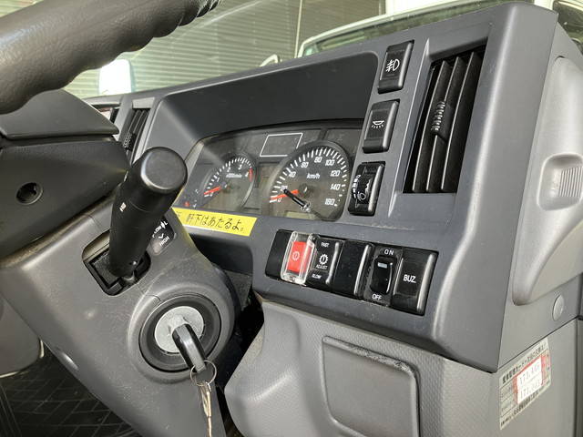 マツダタイタンアルミバン小型（2t・3t）[写真39]