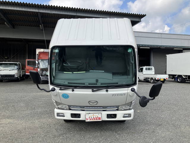 マツダタイタンアルミバン小型（2t・3t）[写真08]