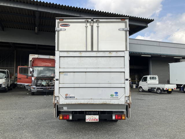 マツダタイタンアルミバン小型（2t・3t）[写真09]