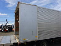 三菱ふそうキャンターアルミバン小型（2t・3t）[写真16]