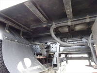 三菱ふそうキャンターアルミバン小型（2t・3t）[写真08]