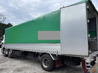 日野プロフィア幌ウイング大型（10t）[写真16]