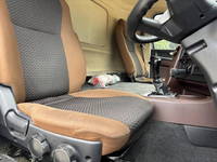 日野プロフィア幌ウイング大型（10t）[写真29]