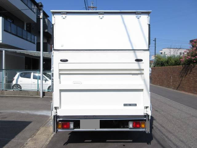 日野デュトロパネルバン小型（2t・3t）[写真12]