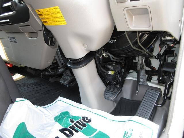 日野デュトロパネルバン小型（2t・3t）[写真25]