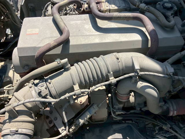 日野プロフィアダンプ大型（10t）[写真28]