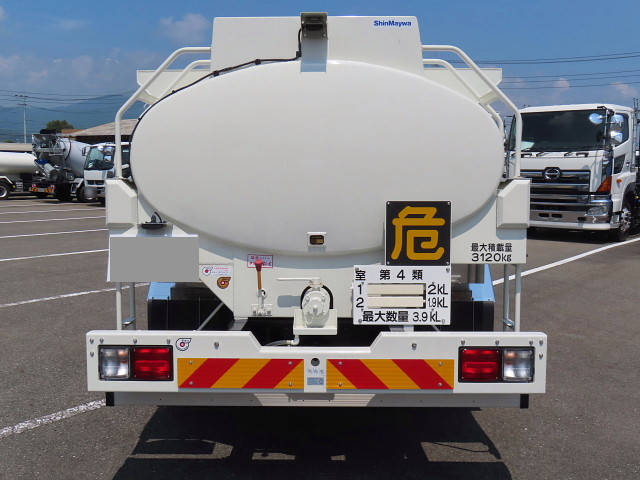 日野レンジャータンク車（タンクローリー）中型（4t）[写真06]