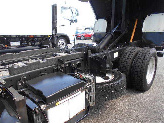 三菱ふそうキャンターダンプ小型（2t・3t）[写真19]