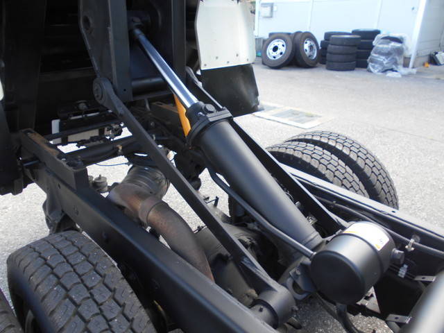 三菱ふそうキャンターダンプ小型（2t・3t）[写真21]