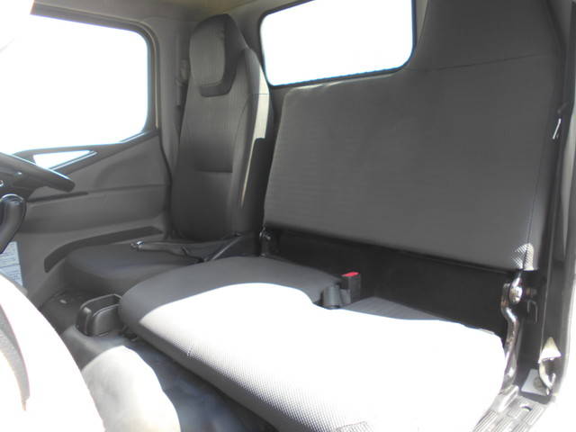 三菱ふそうキャンターダンプ小型（2t・3t）[写真28]