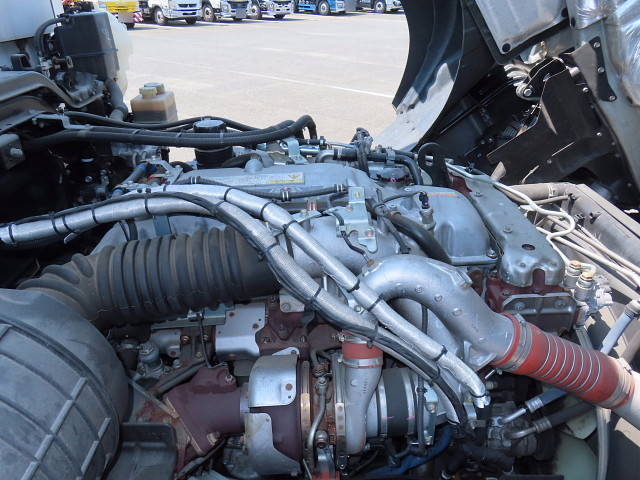 いすゞギガ冷凍車（冷蔵車）大型（10t）[写真15]