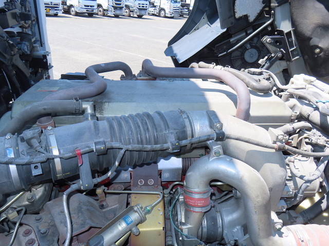 日野プロフィアアルミウイング大型（10t）[写真16]