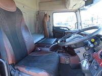 日野プロフィアアルミウイング大型（10t）[写真19]