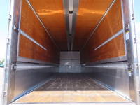 日野プロフィアアルミウイング大型（10t）[写真28]