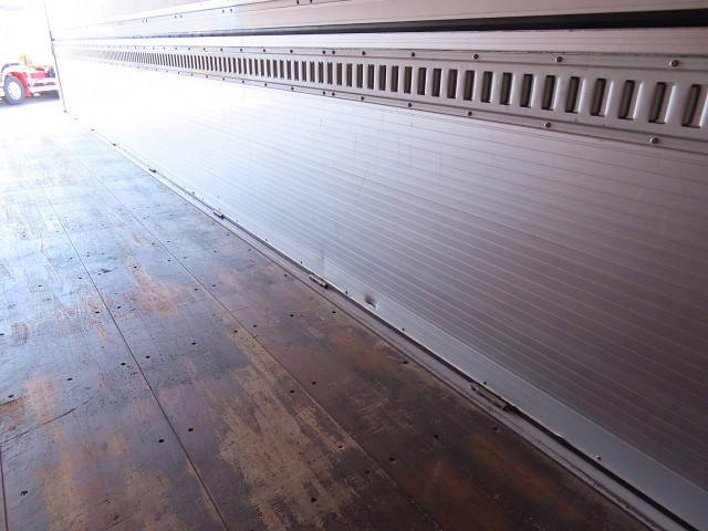 日野プロフィアアルミウイング大型（10t）[写真30]