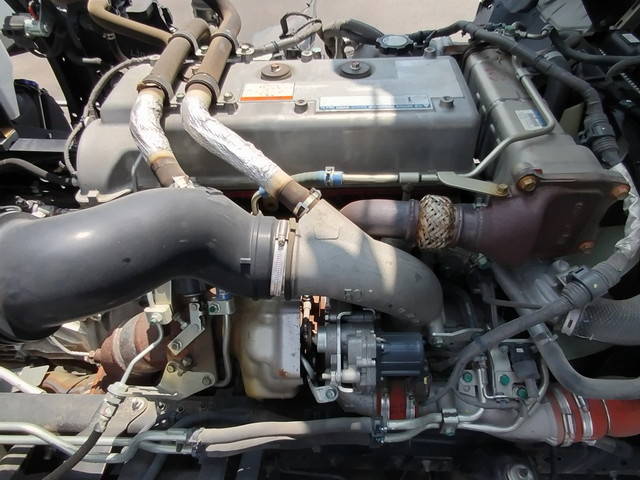 日野レンジャーアルミウイング中型（4t）[写真18]