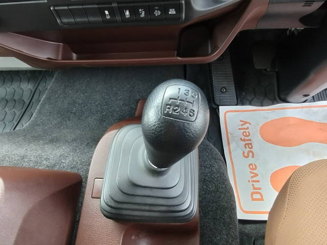 日野レンジャーアルミウイング中型（4t）[写真27]