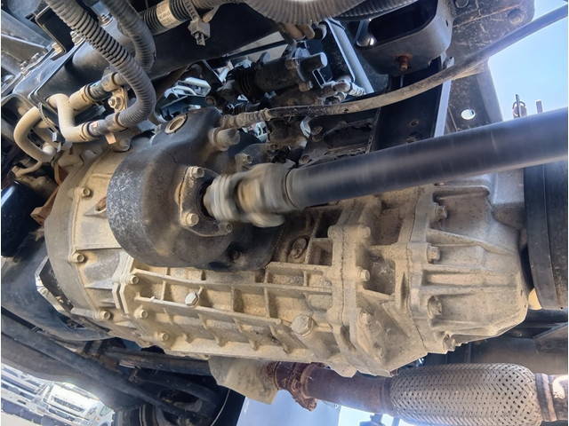 いすゞフォワードダンプ中型（4t）[写真19]