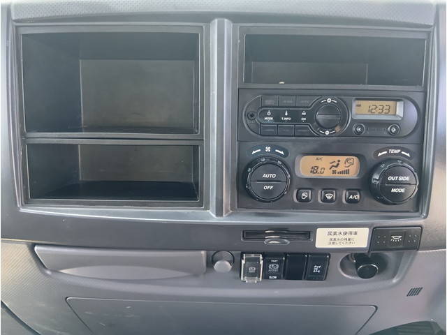 いすゞフォワードダンプ中型（4t）[写真24]