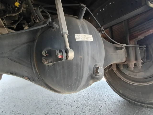 三菱ふそうファイター平ボディ増トン（6t・8t）[写真17]