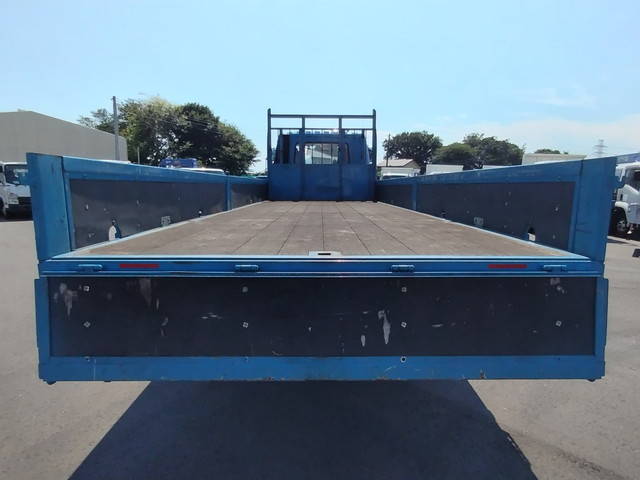 三菱ふそうファイター平ボディ増トン（6t・8t）[写真06]