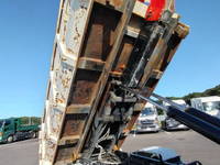 いすゞフォワードコンテナ専用車中型（4t）[写真13]