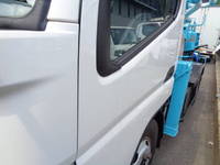 三菱ふそうキャンターコンクリートポンプ車小型（2t・3t）[写真14]