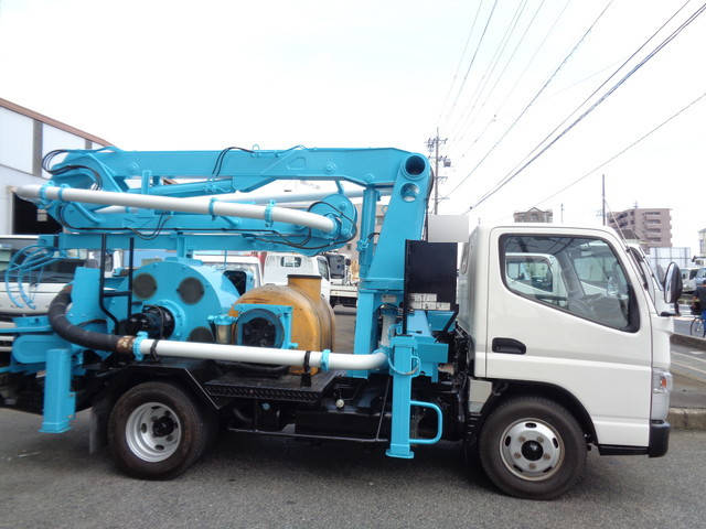 三菱ふそうキャンターコンクリートポンプ車小型（2t・3t）[写真03]