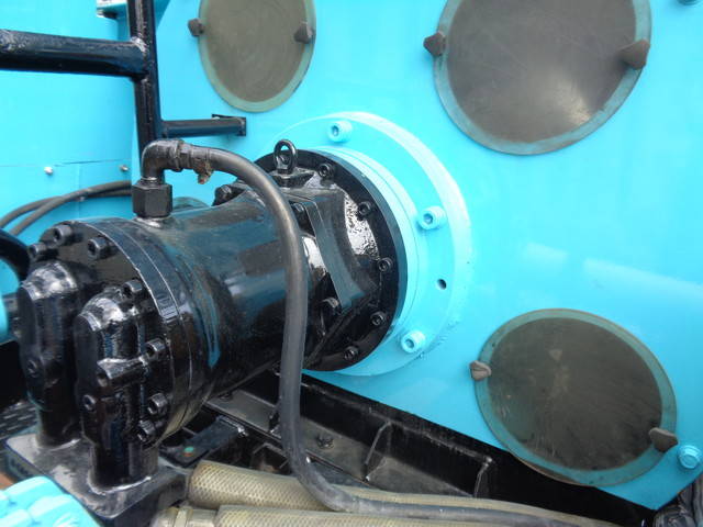 三菱ふそうキャンターコンクリートポンプ車小型（2t・3t）[写真05]