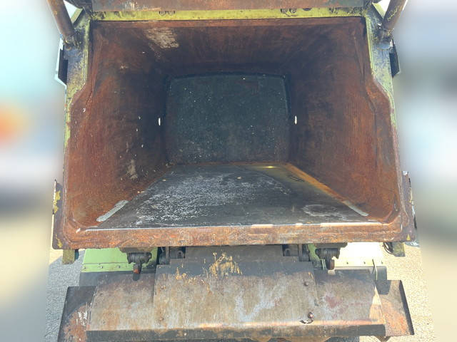 三菱ふそうキャンターパッカー車（塵芥車）小型（2t・3t）[写真12]