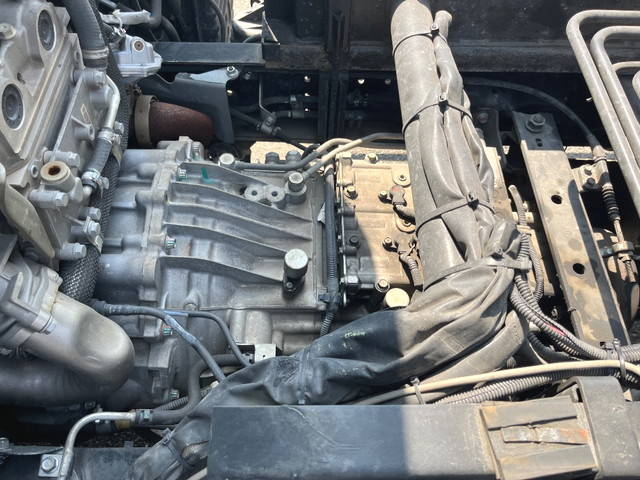 三菱ふそうキャンターパッカー車（塵芥車）小型（2t・3t）[写真23]