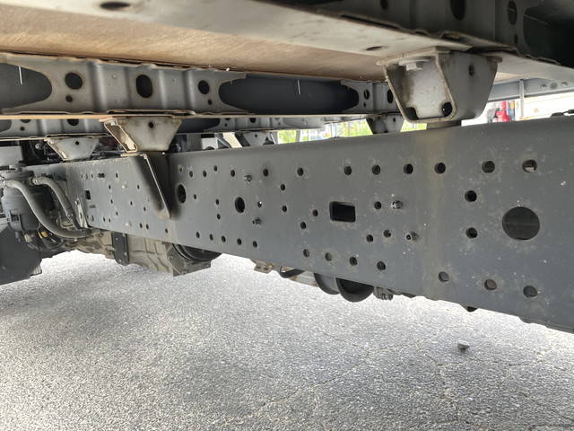 日野デュトロ平ボディ小型（2t・3t）[写真19]