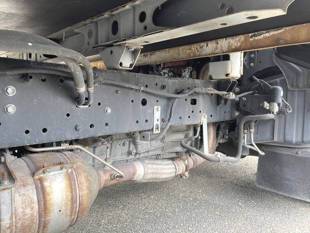 日野デュトロ平ボディ小型（2t・3t）[写真20]