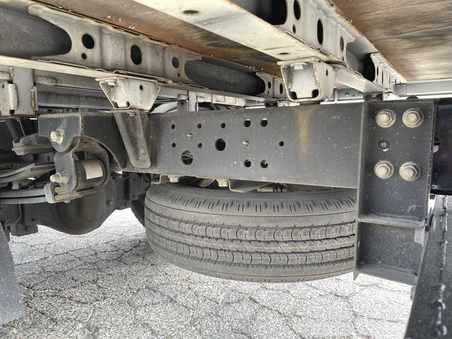 日野デュトロ平ボディ小型（2t・3t）[写真21]