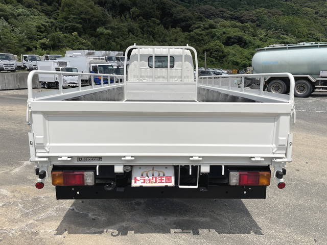 日野デュトロ平ボディ小型（2t・3t）[写真09]