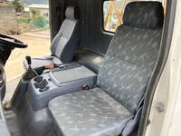 日野レンジャー穴掘建柱車中型（4t）[写真34]