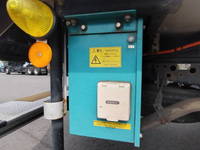 いすゞエルフ冷凍車（冷蔵車）小型（2t・3t）[写真11]