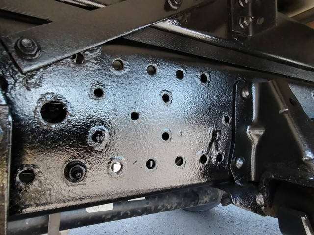 いすゞエルフ冷凍車（冷蔵車）小型（2t・3t）[写真18]