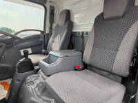 いすゞエルフ冷凍車（冷蔵車）小型（2t・3t）[写真25]