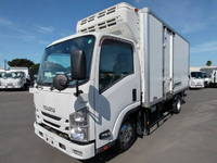 いすゞエルフ冷凍車（冷蔵車）小型（2t・3t）[写真04]