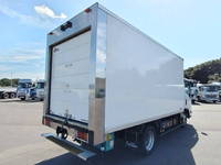 いすゞエルフ冷凍車（冷蔵車）小型（2t・3t）[写真05]