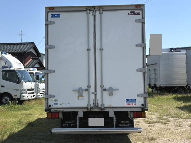 いすゞエルフアルミバン小型（2t・3t）[写真05]